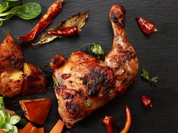 Chicken Back-On Hindquarters Restaurant Pack
